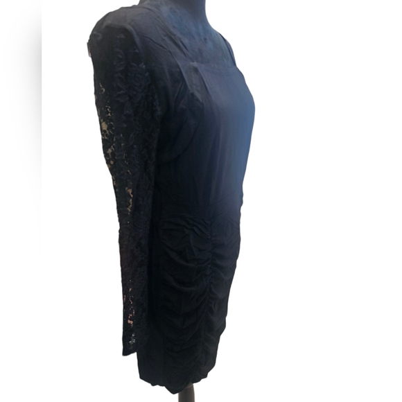 NWT Tam Ware Ruched Detail Bodycon Dress with Square Neck and Lace Sleeves Large - Picture 2 of 5